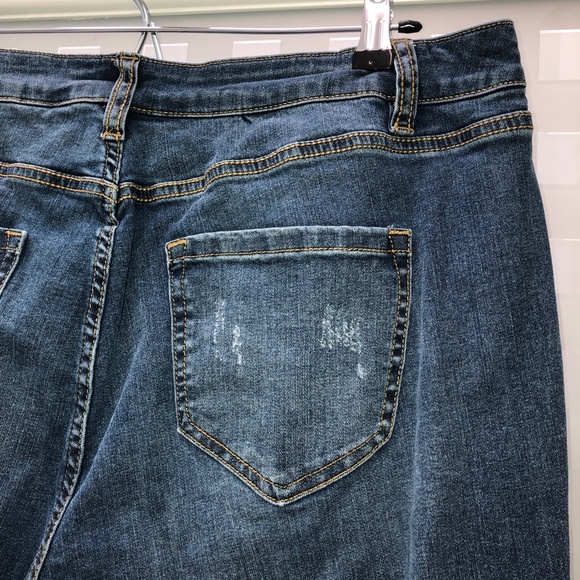 🎉3HP🎉 LANE BRYANT Low Rise Boyfriend Jeans Distressed Deconstructed Stretch 16 - Picture 13 of 16